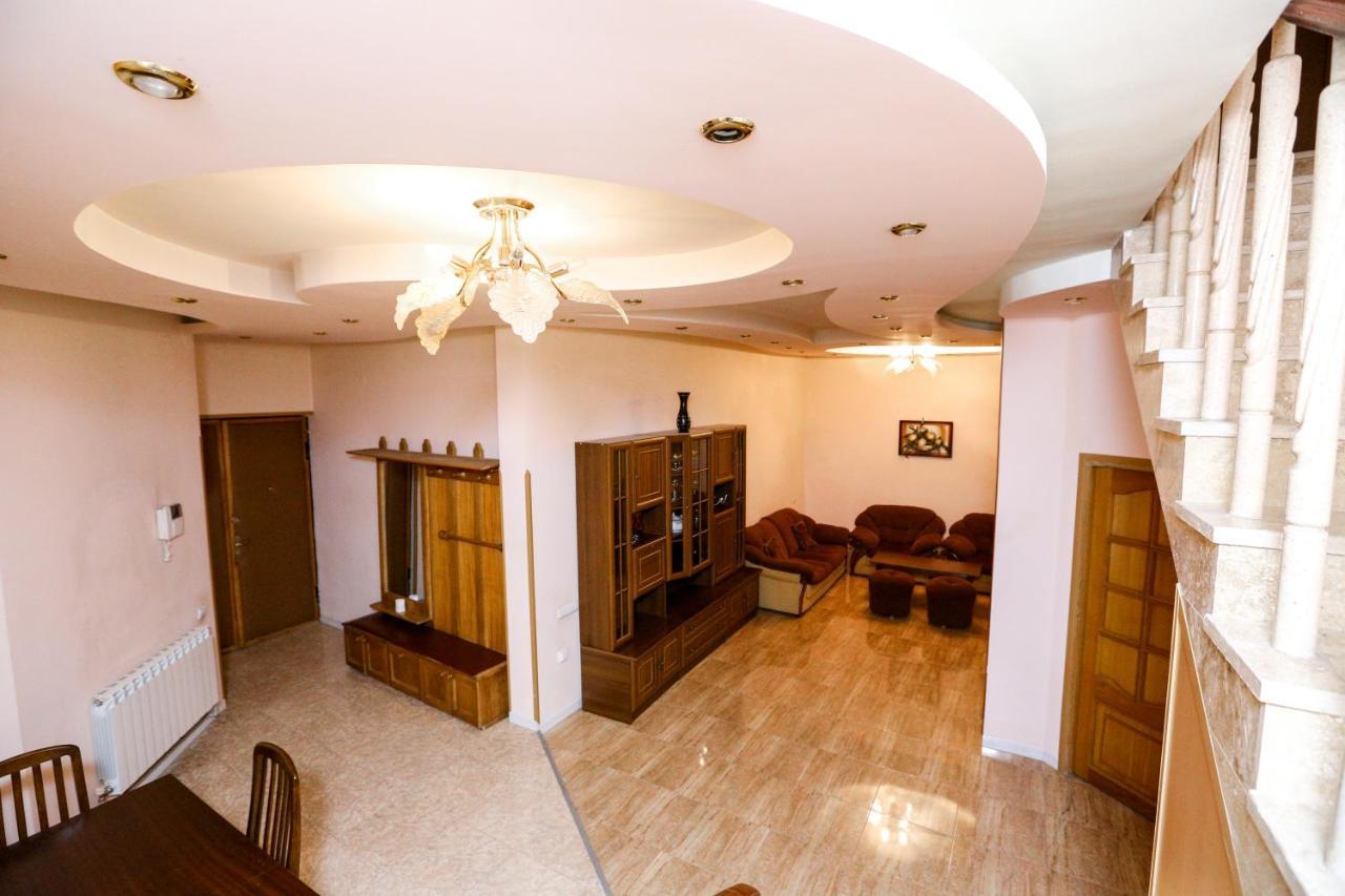 Apartment #1 In The City Center Erywań Zewnętrze zdjęcie